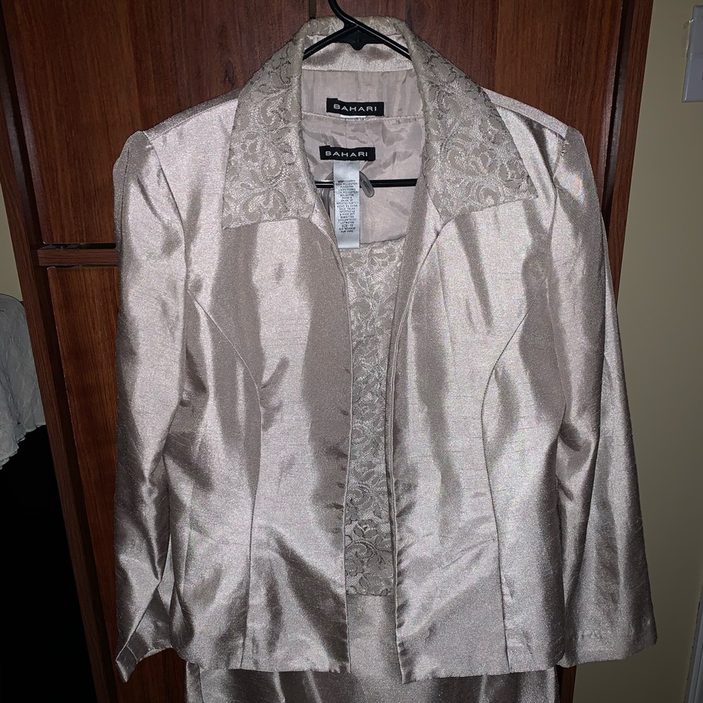 Bahari 3pc suit